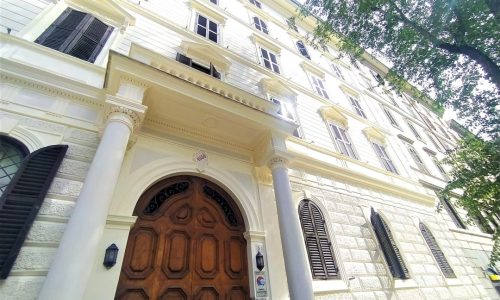 AP-894 PENTALOCALE VIALE A. MANZONI